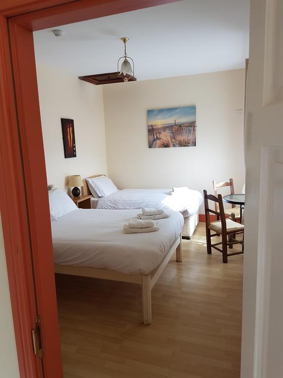 Myles Creek Hotel Kilkee Kültér fotó